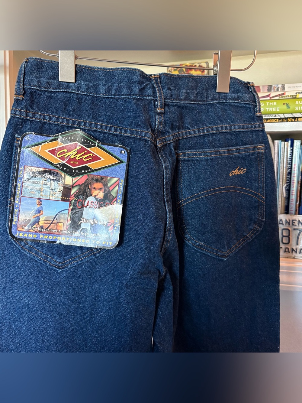 Vintage chic Indigo Straight Leg Jeans